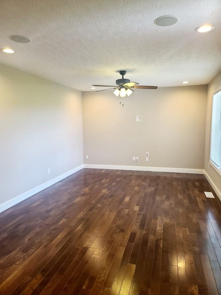 738 Hedge St #NA - Photo 2 of 11
