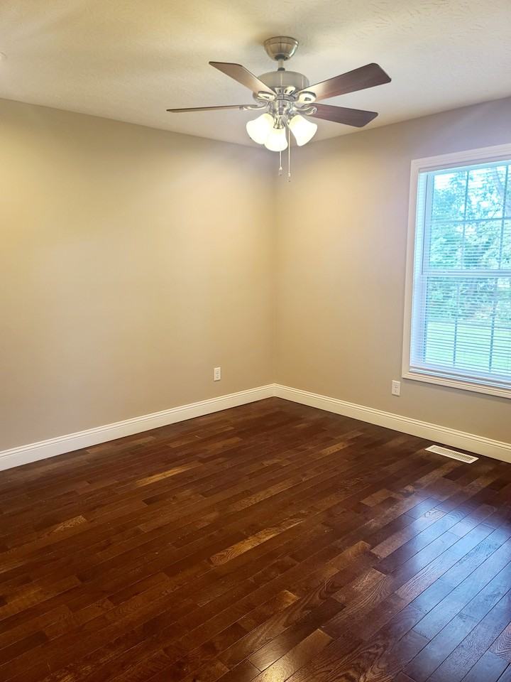 738 Hedge St #NA - Photo 4 of 11