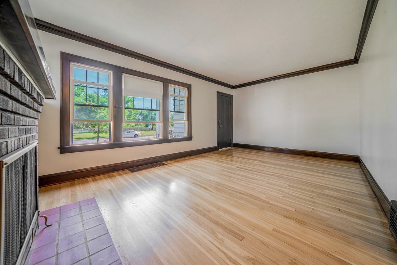 16800 Delaware Ave #1 - Photo 7 of 20