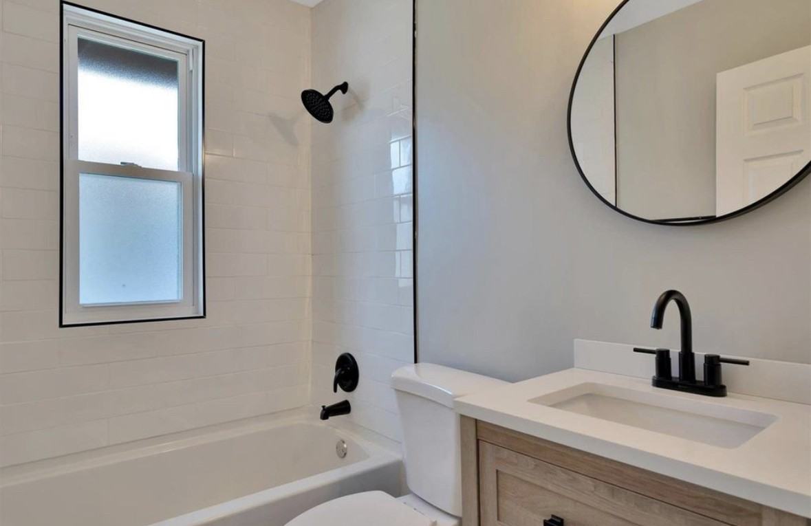 215 Monica Dr #NA - Photo 4 of 19