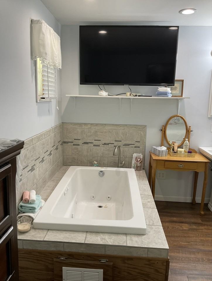 211 Meade Hts #NA - Photo 2 of 14