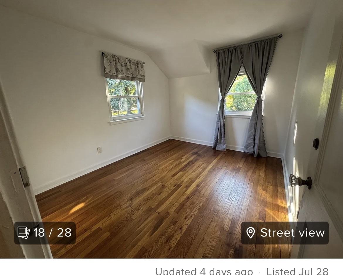 1940 Riverside Dr #NA - Photo 7 of 17