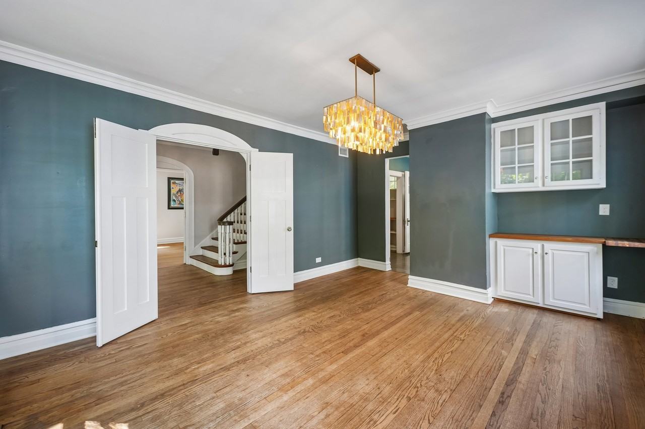 246 Maple Ave #NA - Photo 5 of 38