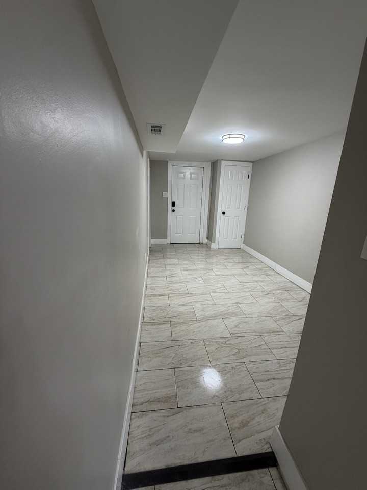 7503 W 64th St #B - Photo 3 of 11