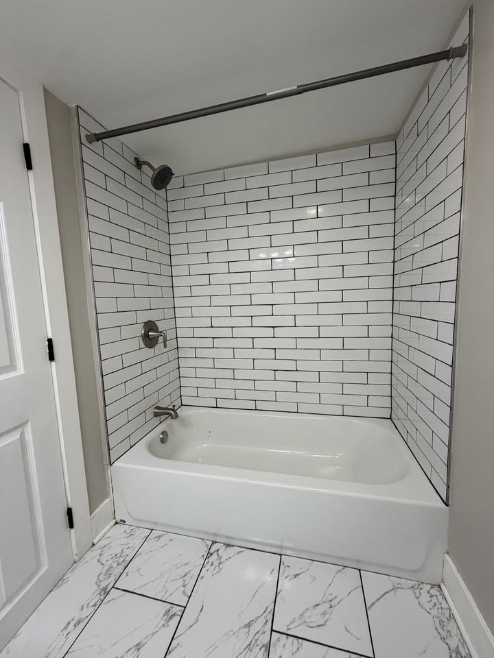 7503 W 64th St #B - Photo 7 of 11