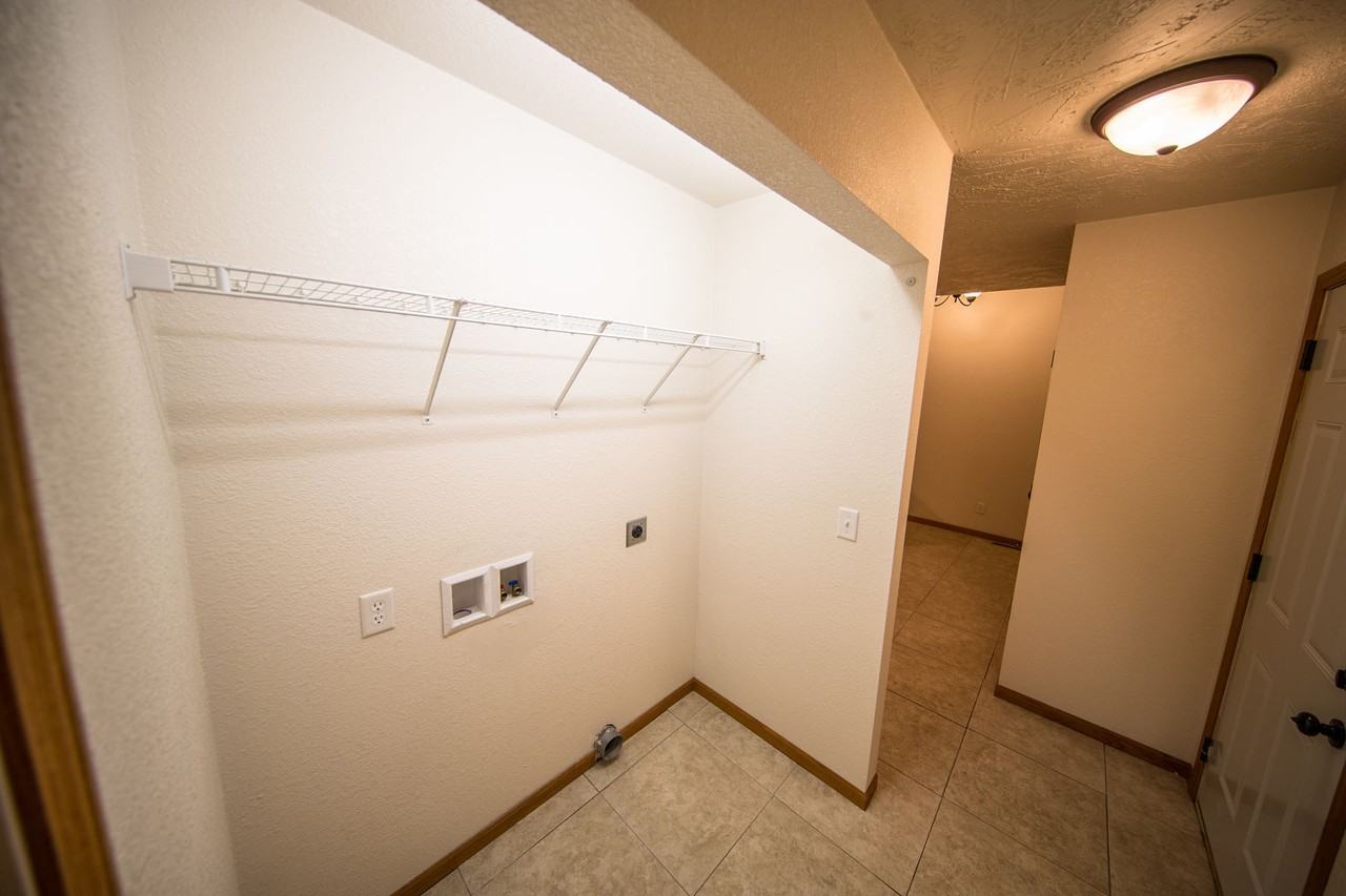 100 Cedar Path #NA - Photo 3 of 10