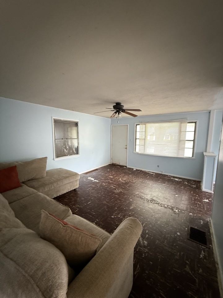 2640 S 5th St #NA - Photo 2 of 10