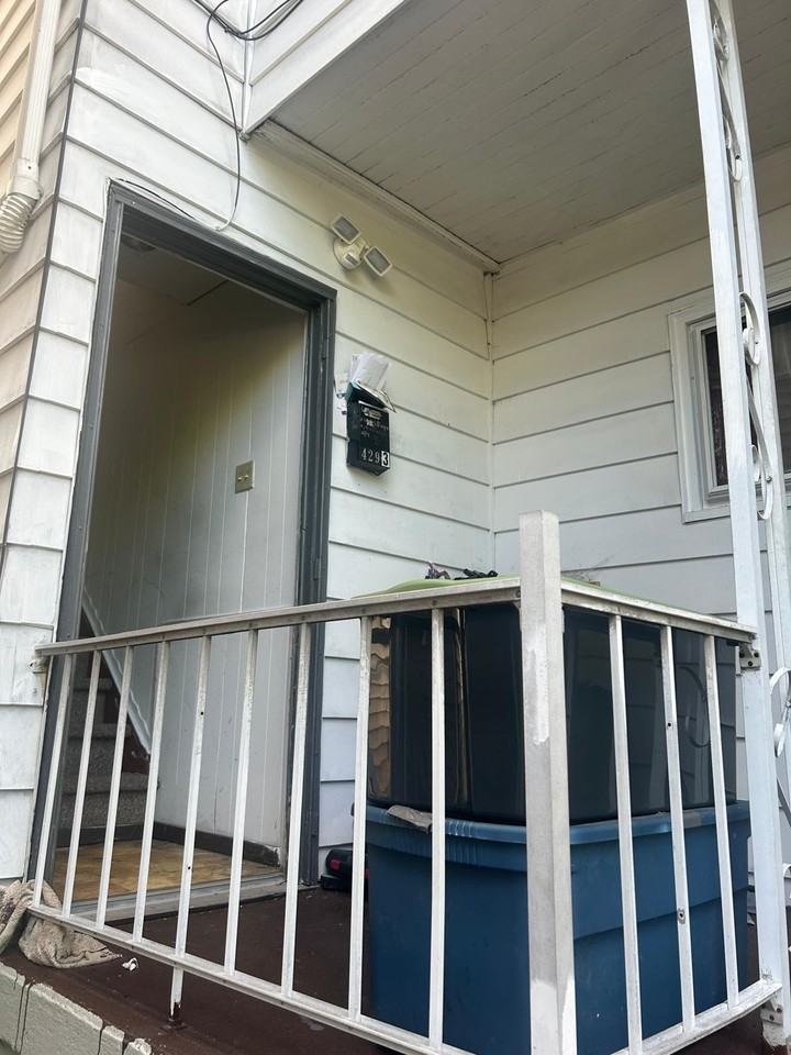 429 S 9th Ave #NA - Photo 4 of 5