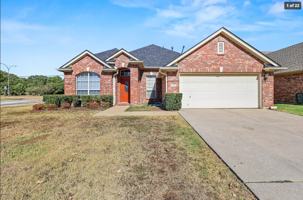 featured image of 2127 Ballycastle Dr #NA