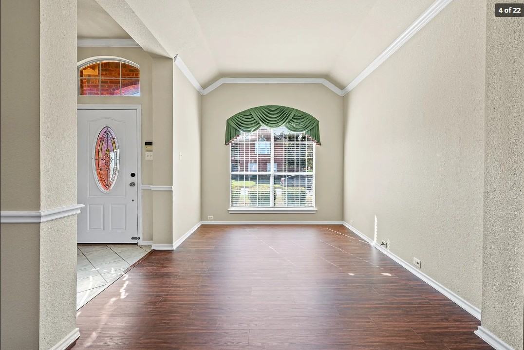 2127 Ballycastle Dr #NA - Photo 4 of 20