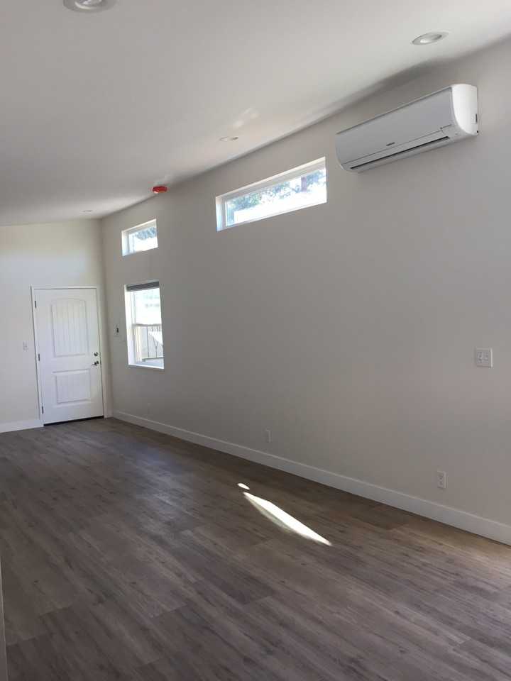 26010 Regent Ave #NA - Photo 3 of 22