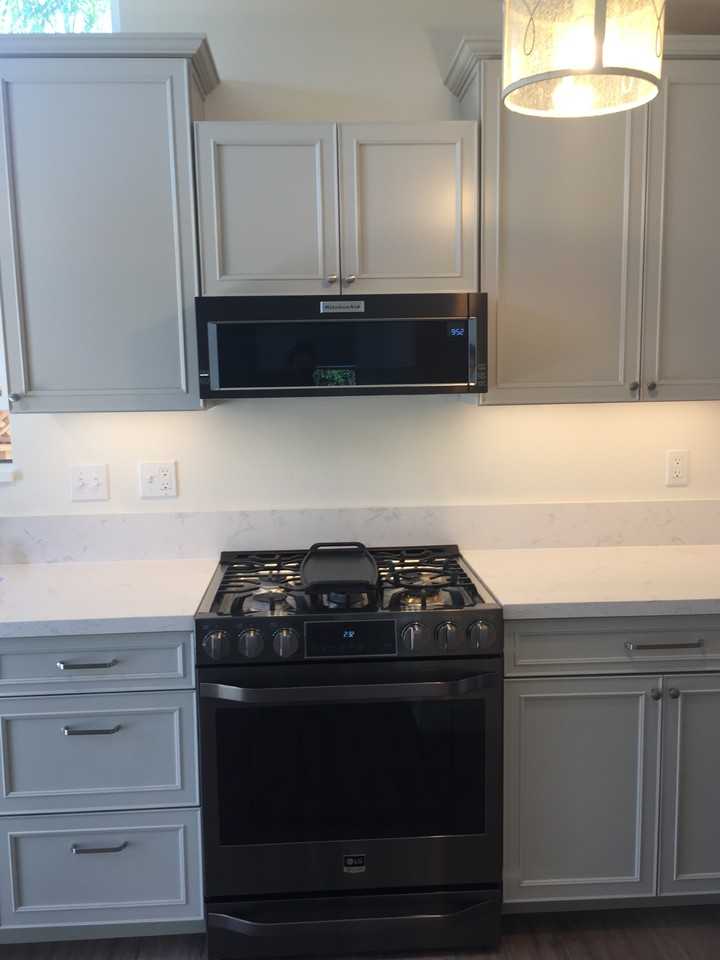 26010 Regent Ave #NA - Photo 7 of 22
