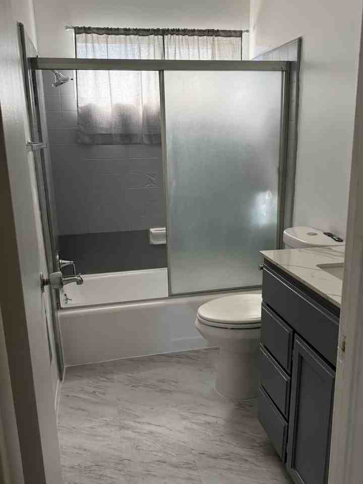 4119 Don Tomaso Dr #6 - Photo 5 of 21