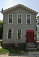 featured image of 920 Park Ave #UPPER