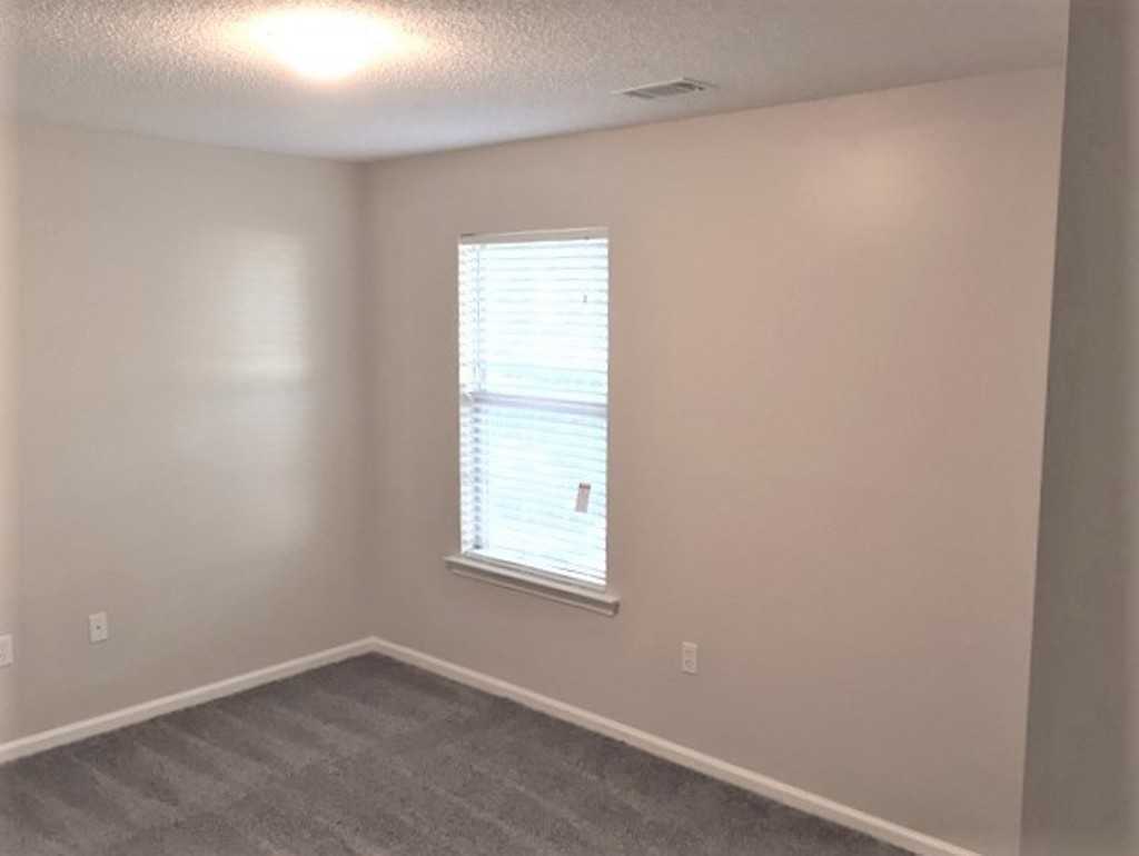 12718 West Earll Drive - Photo 4 of 17