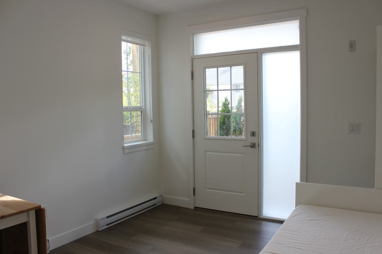 720 Robinson Street - Photo 5 of 14