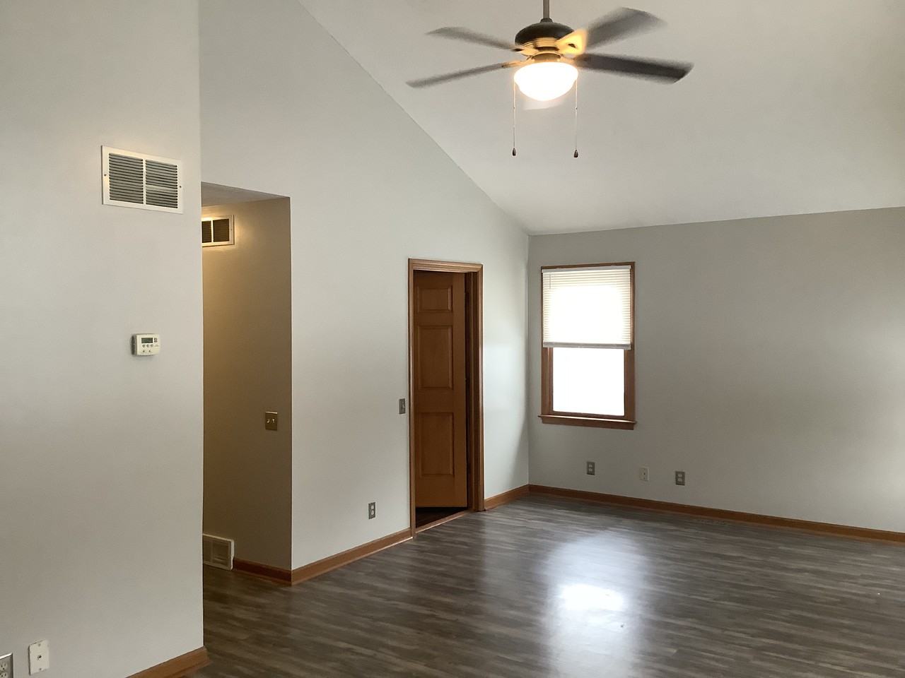 930 Barks Rd E #NA - Photo 6 of 15