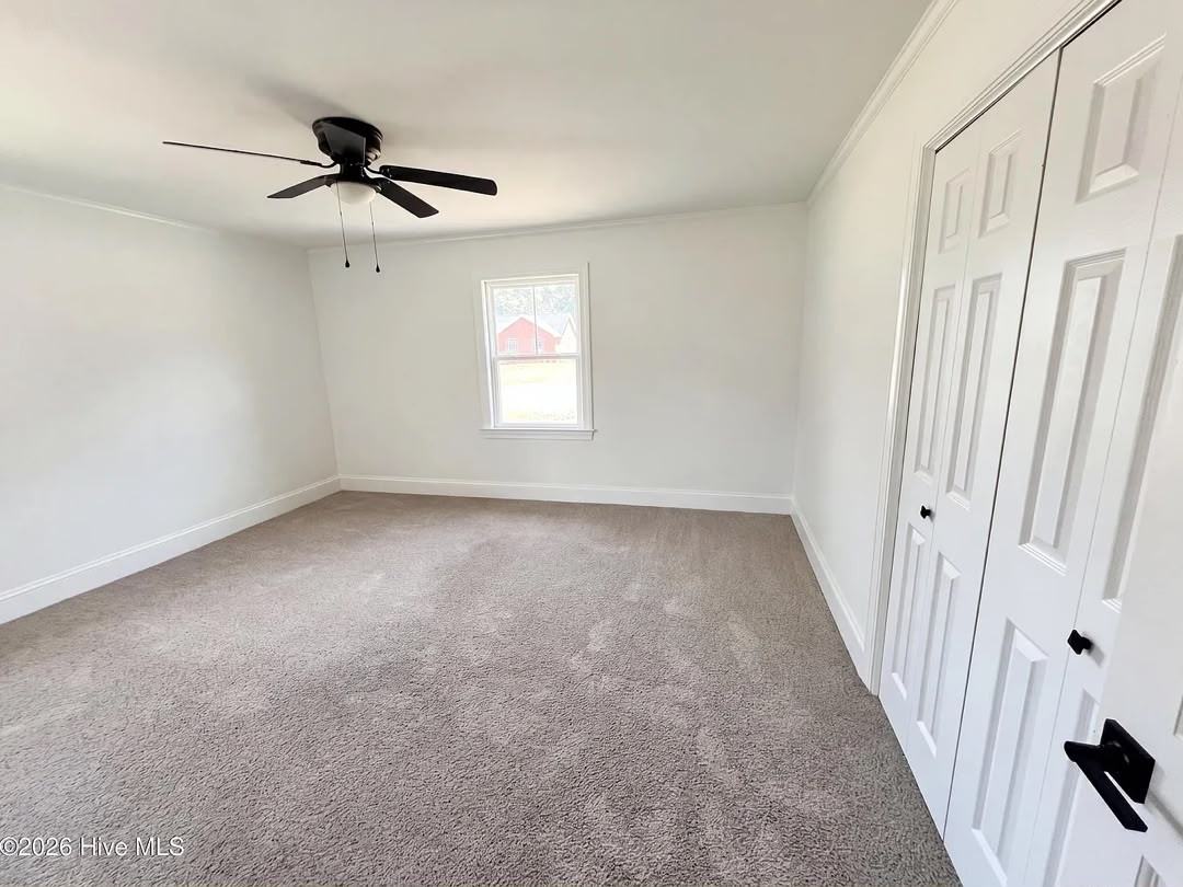 513 Greenfield Boulevard - Photo 4 of 12