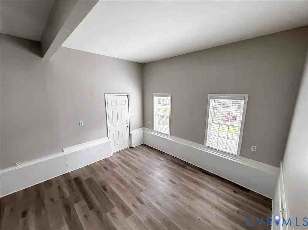 2566 Brookforest Court - Photo 4 of 9