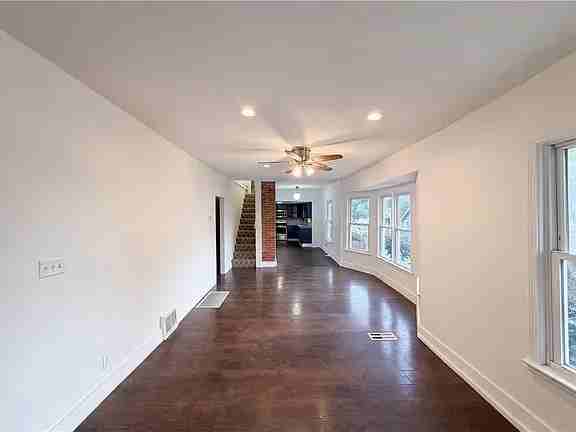 1316 East 44th Street - Photo 2 of 8