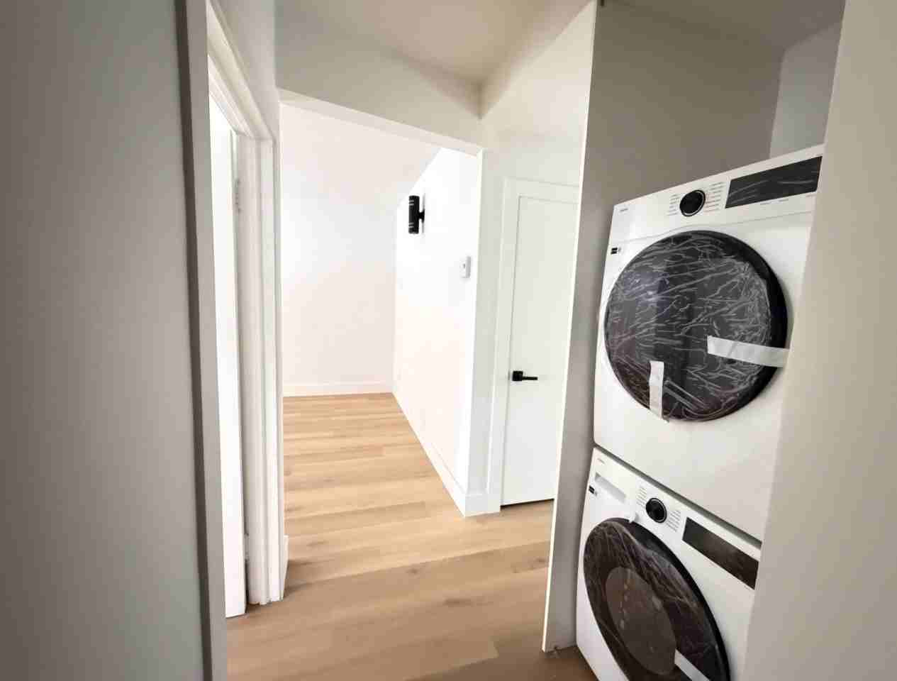 748 Rue Galt - Photo 5 of 19