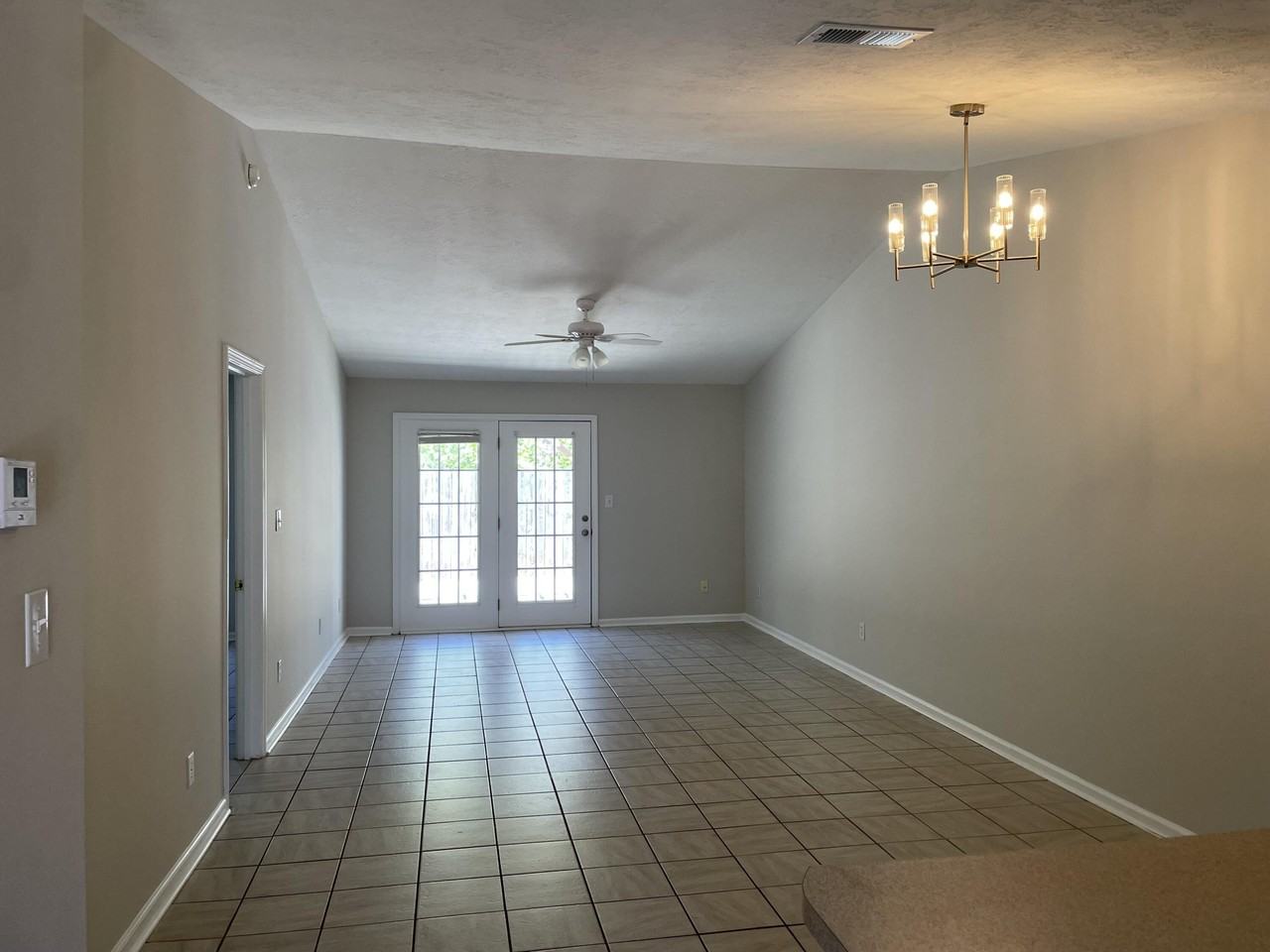 143 Portofino Ln Sw - Photo 2 of 14