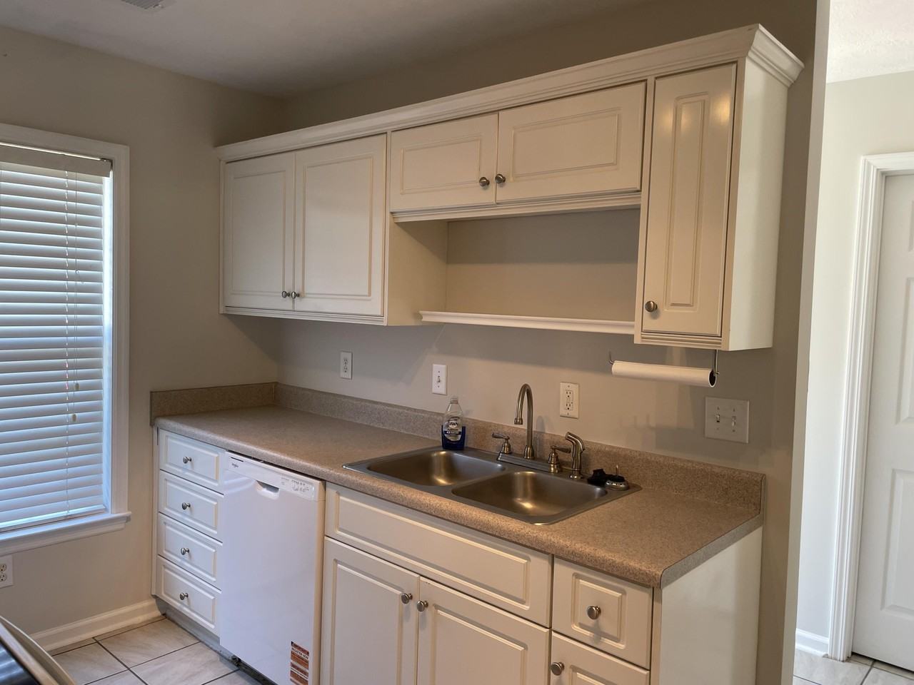 143 Portofino Ln Sw - Photo 5 of 14