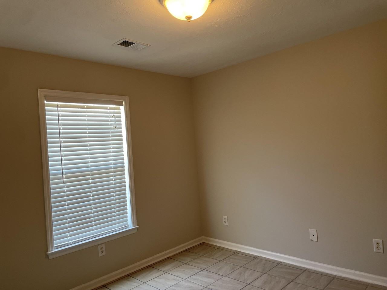 143 Portofino Ln Sw - Photo 6 of 14