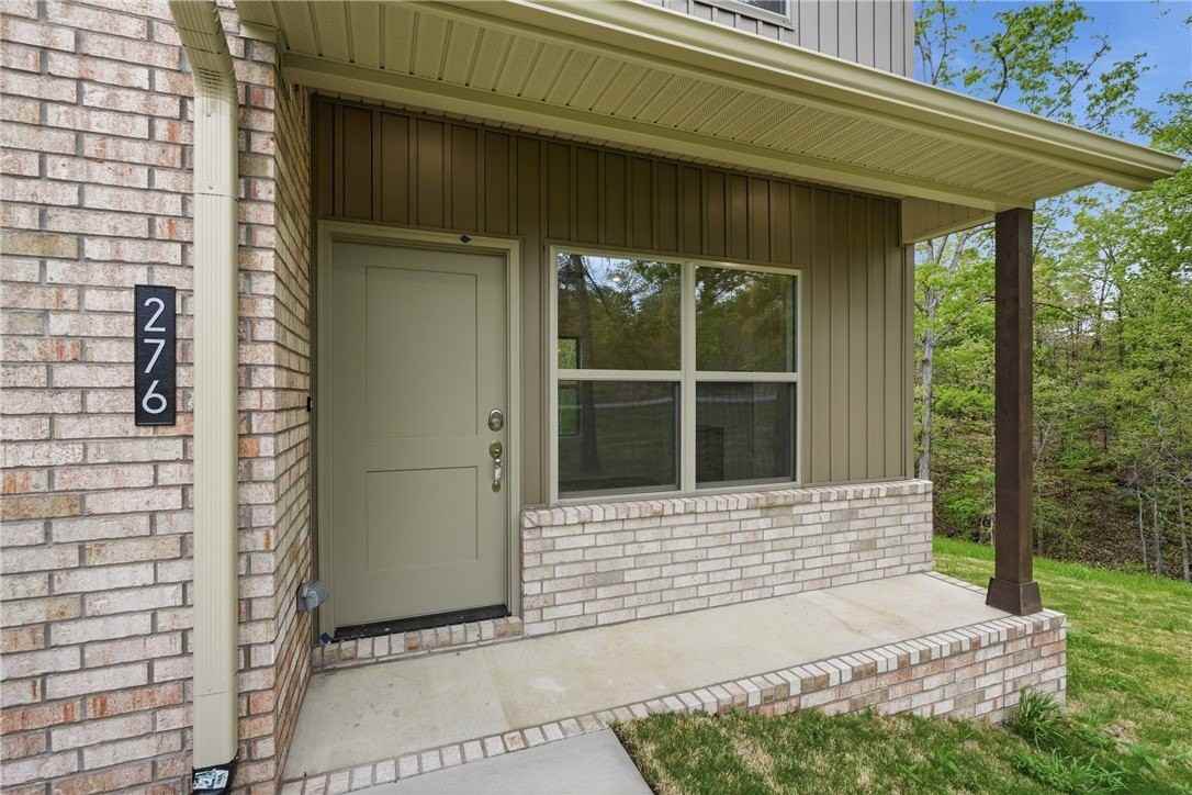 276 Kinross Dr - Photo 3 of 33