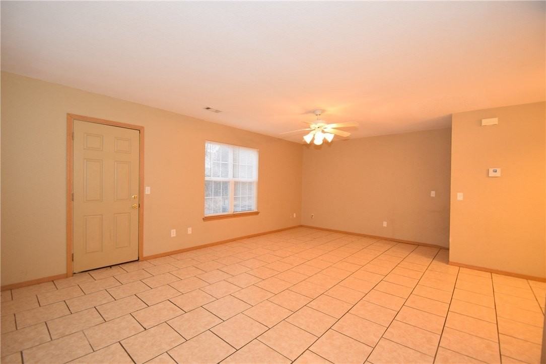 1154 Homestead Loop #A - Photo 4 of 20