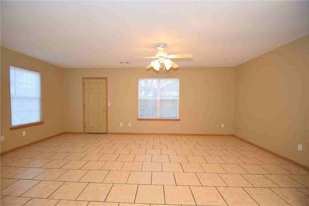 1154 Homestead Loop #A - Photo 5 of 20