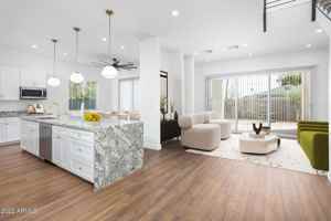 featured image of 6618 N 16th St