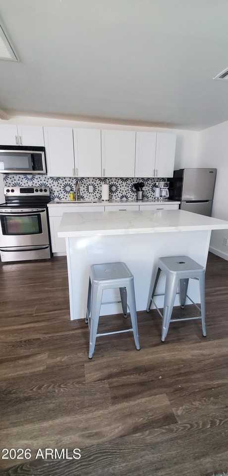 2333 N 12th St #2 - Photo 2 of 5
