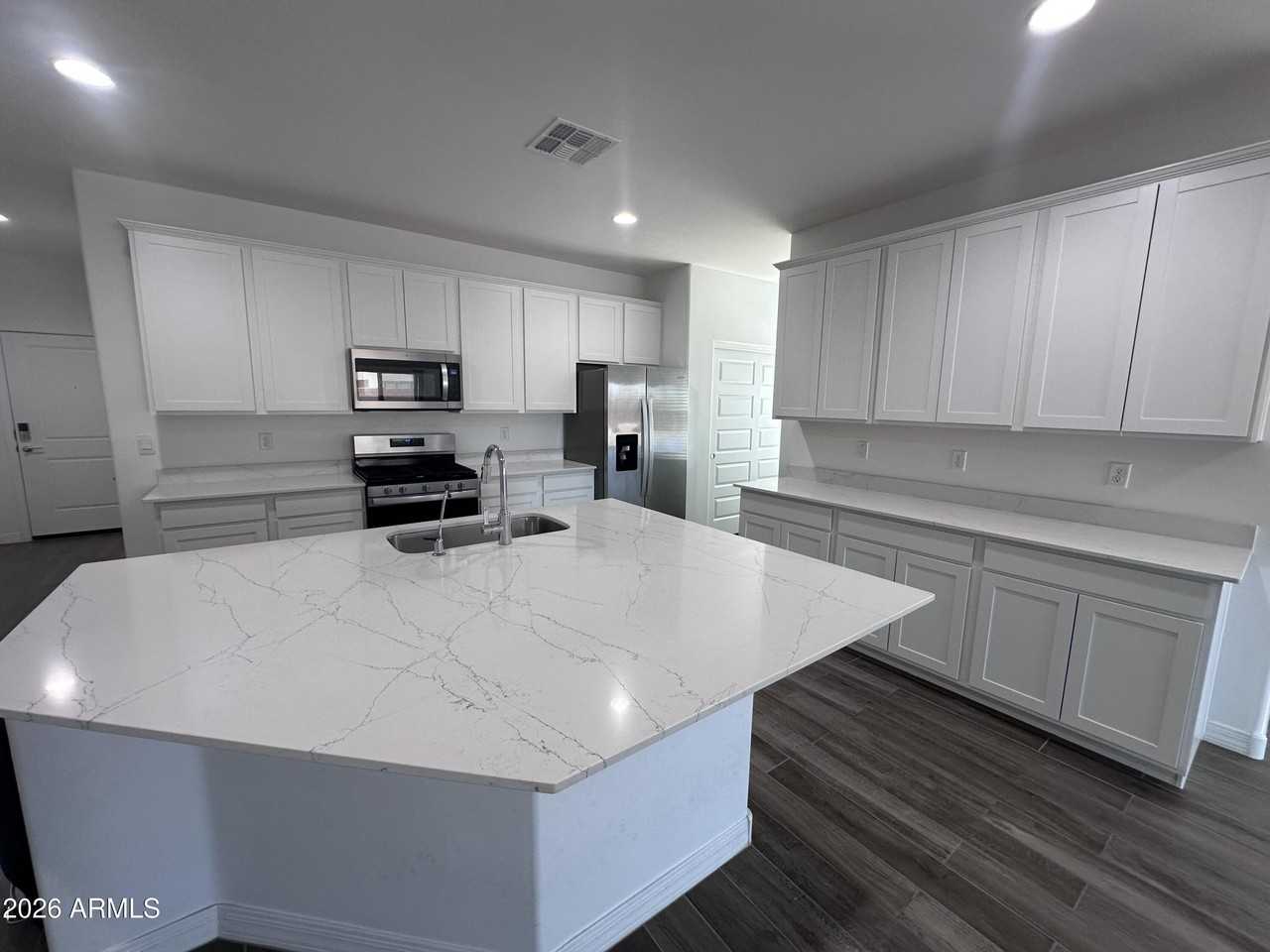 5497 W Summer View Dr - Photo 6 of 8
