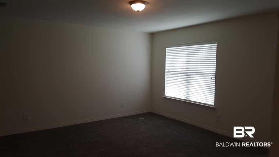 12747 Westbrook Dr #B - Photo 4 of 16