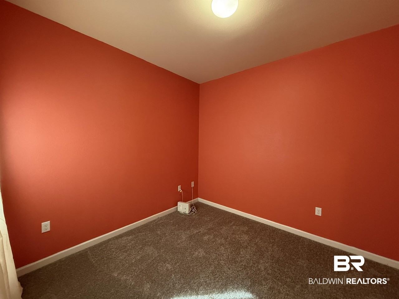 10720 Dunmore Dr - Photo 6 of 15