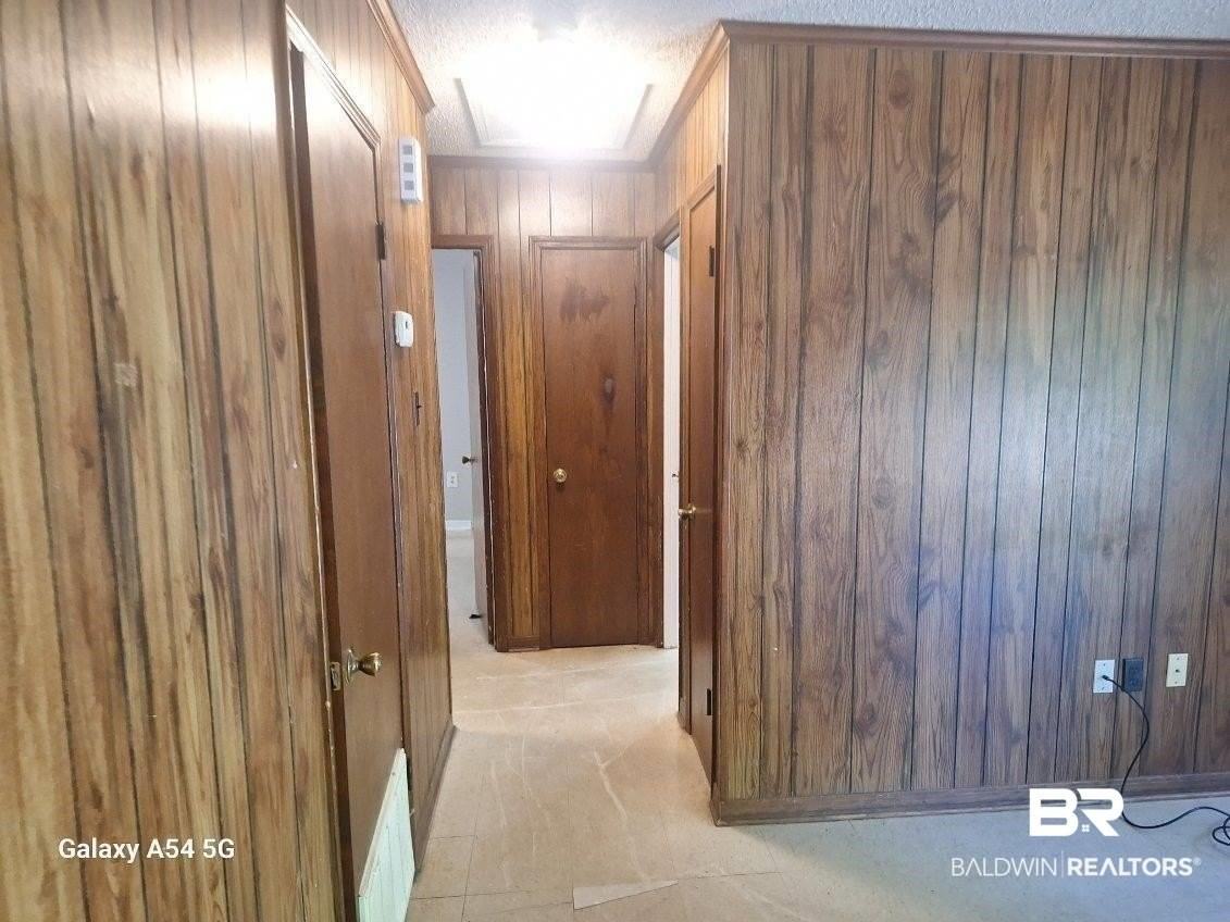 2207 Wolf Ridge Rd #B - Photo 5 of 5