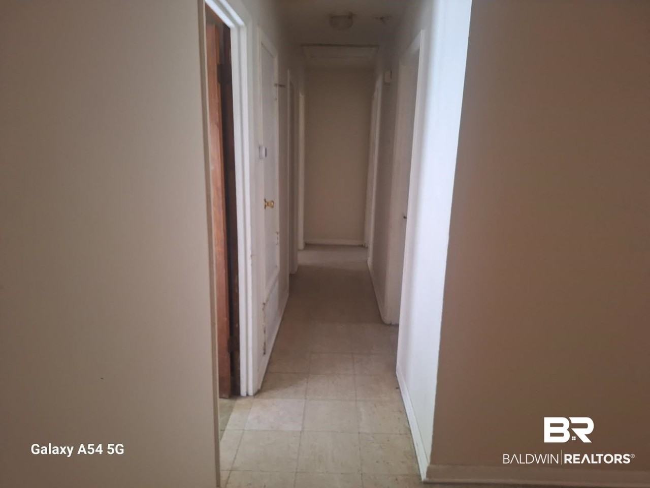 2211 Wolf Ridge Rd #B - Photo 2 of 6