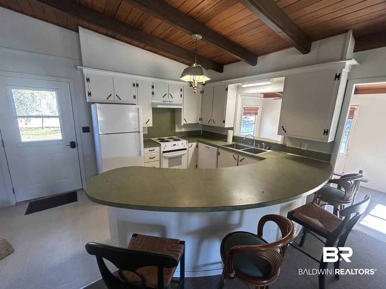 11656 Magnolia St - Photo 5 of 13