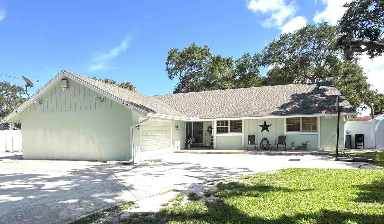 2518 Ranch House Road - Photo 3 of 24