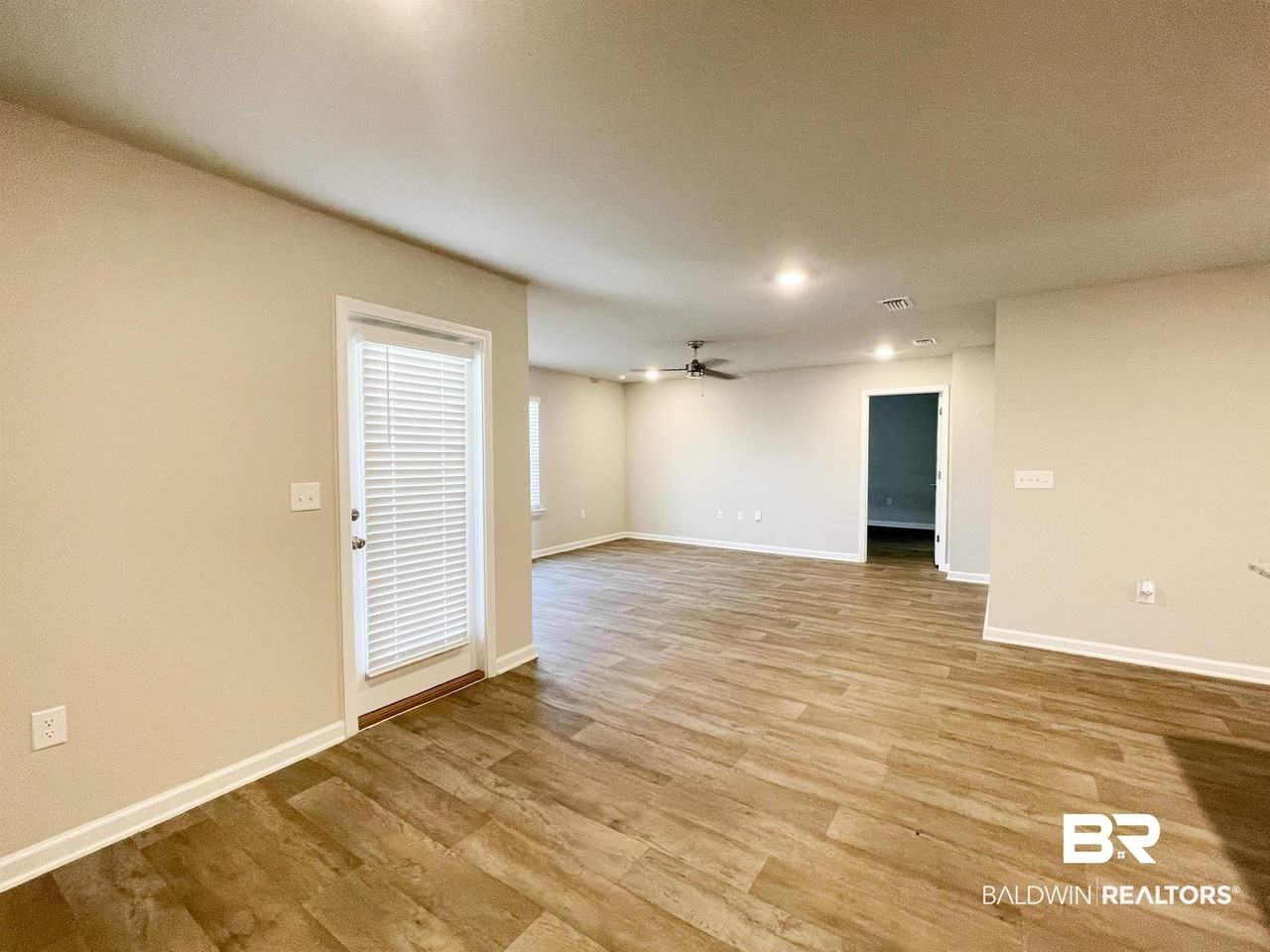 10252 Ruffian Rte - Photo 5 of 19