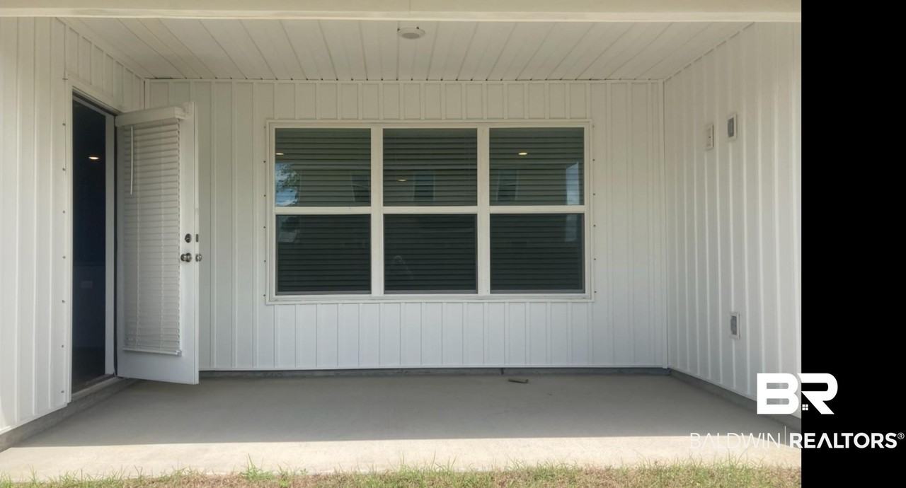 20591 Mercury Dr - Photo 7 of 7