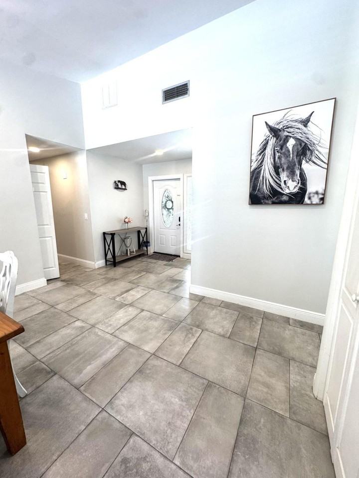 2518 Ranch House Road - Photo 5 of 24