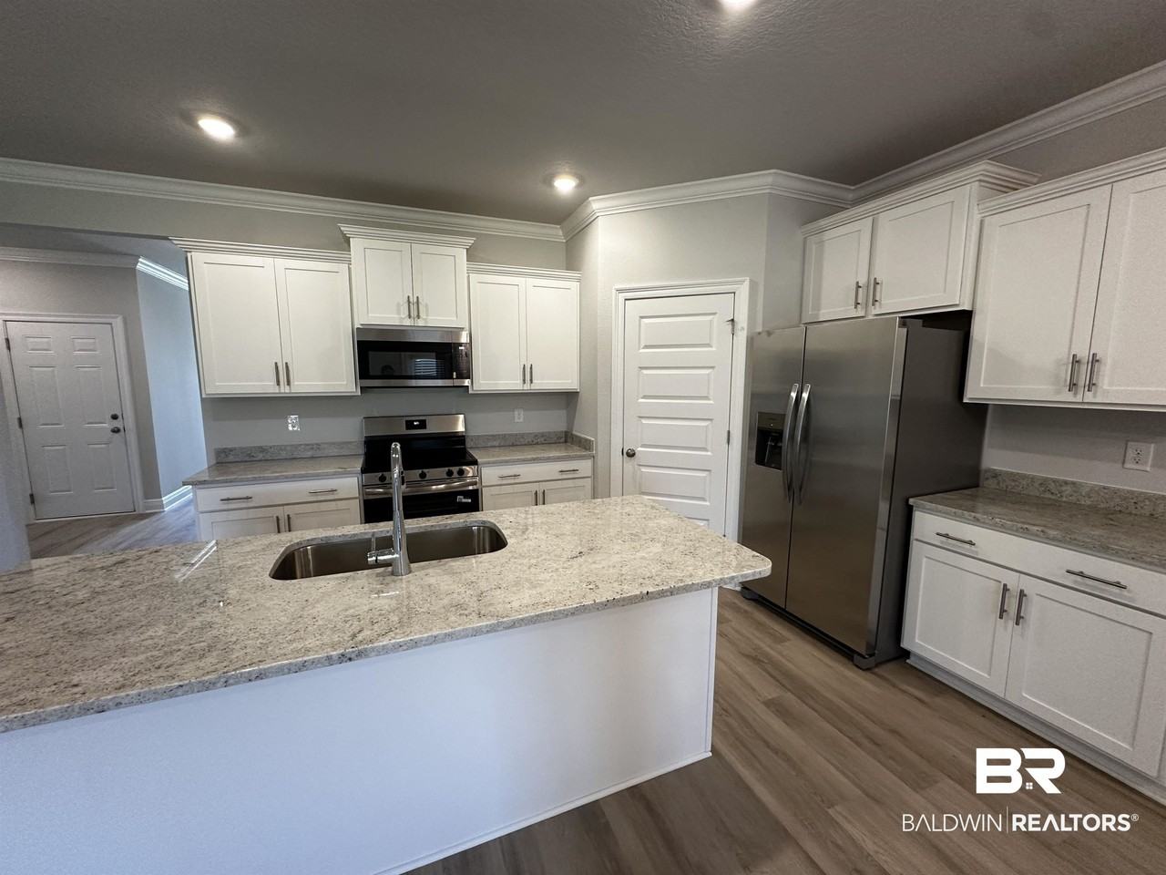10162 Lamonica Lane - Photo 6 of 32