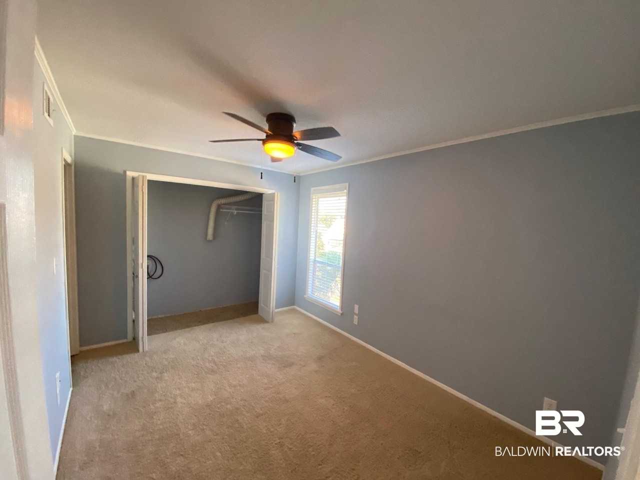 2055 Seacliff Dr N #2055 - Photo 6 of 15