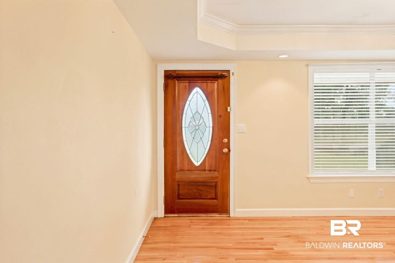 20532 White Hill Road - Photo 5 of 26