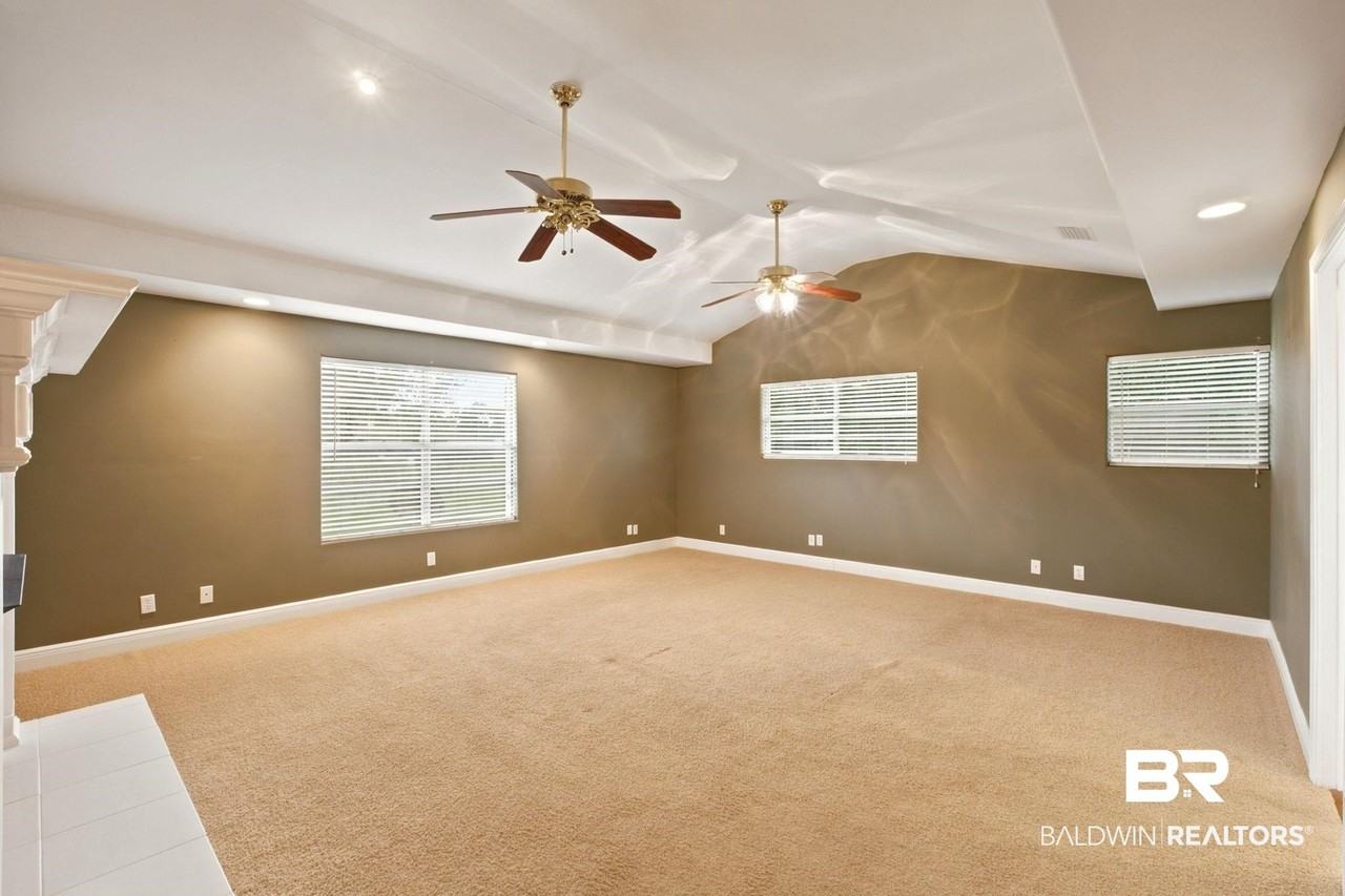 20532 White Hill Road - Photo 7 of 26