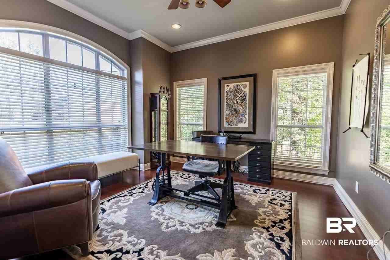 7316 Northbrook Cir - Photo 5 of 42