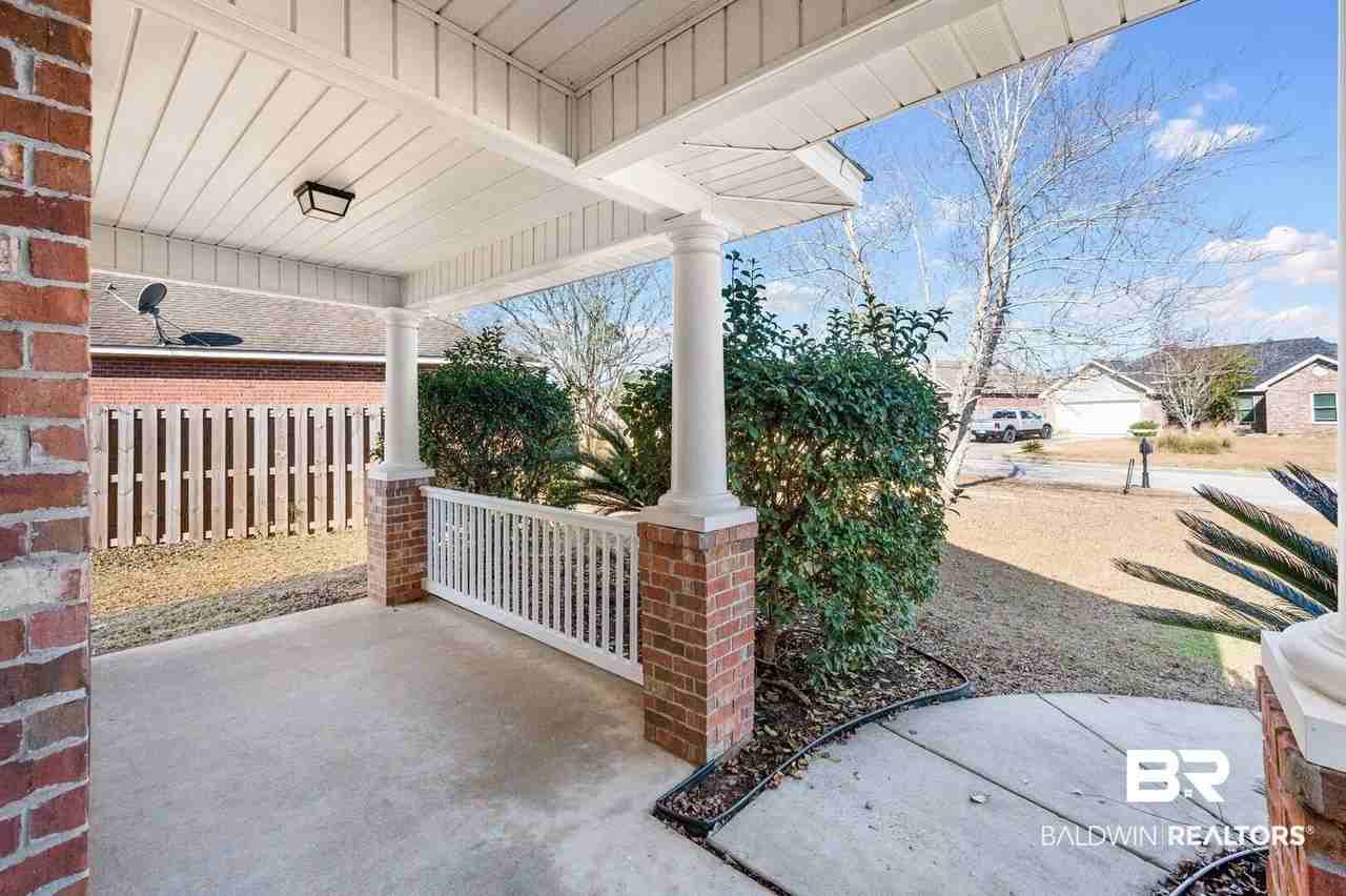 3216 Bellingrath Dr - Photo 2 of 9