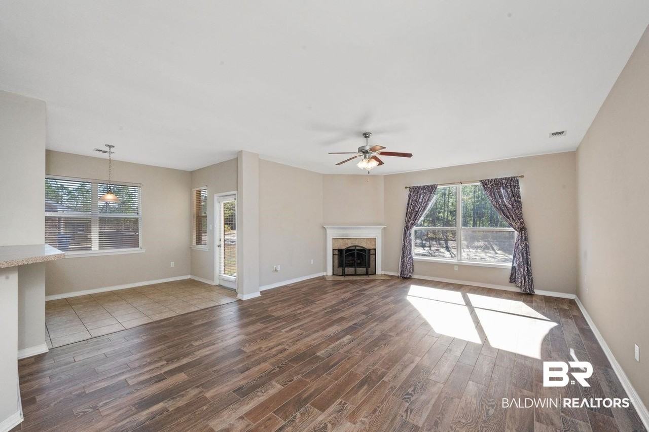3216 Bellingrath Dr - Photo 3 of 9
